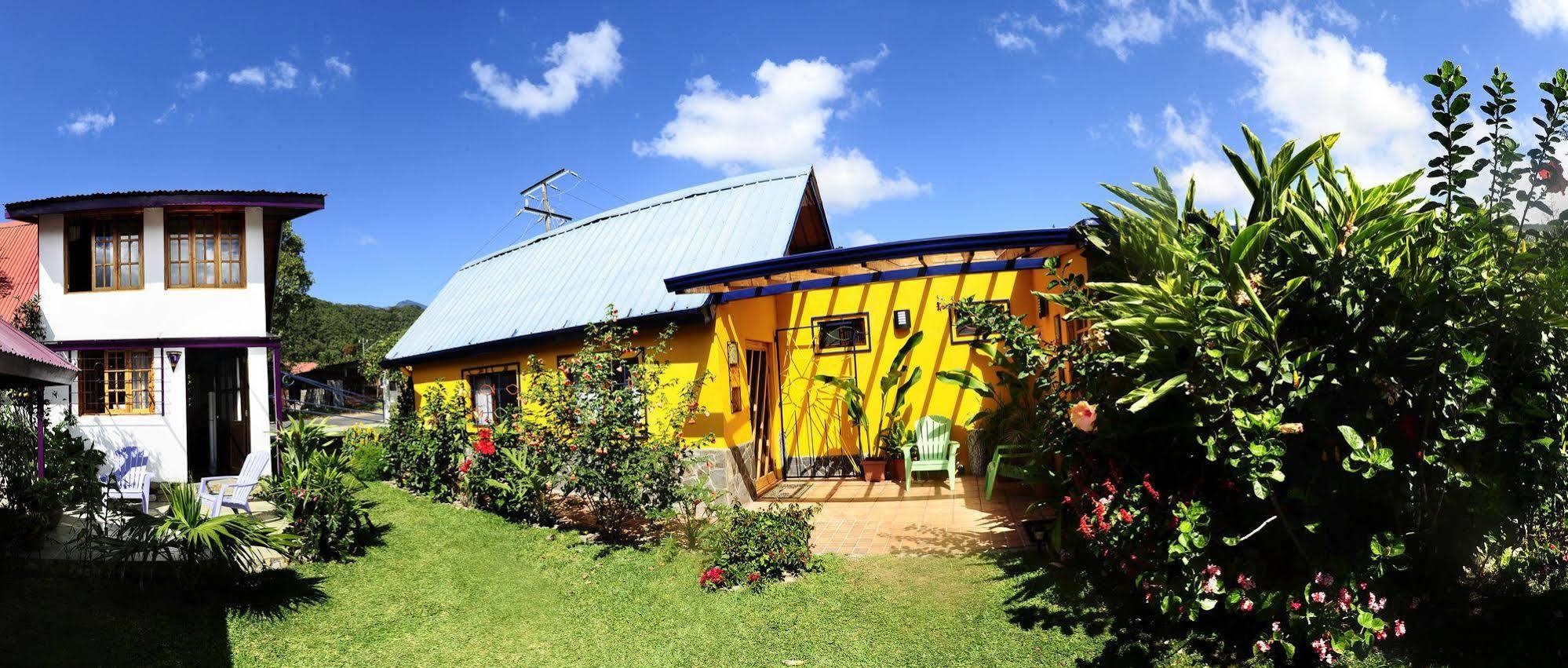 Hotel Isla Verde Boquete Exteriör bild